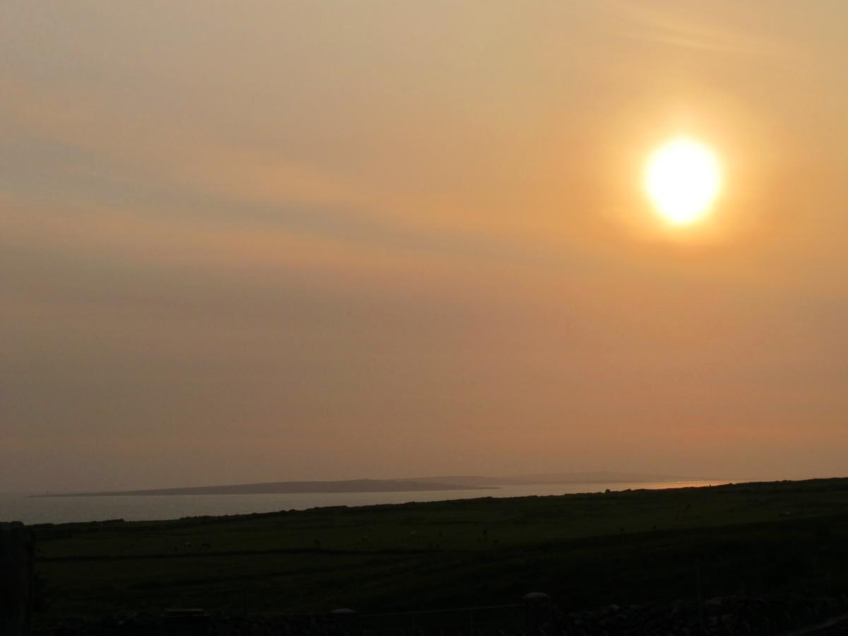 Aran View Country House Hotel Doolin Exterior photo