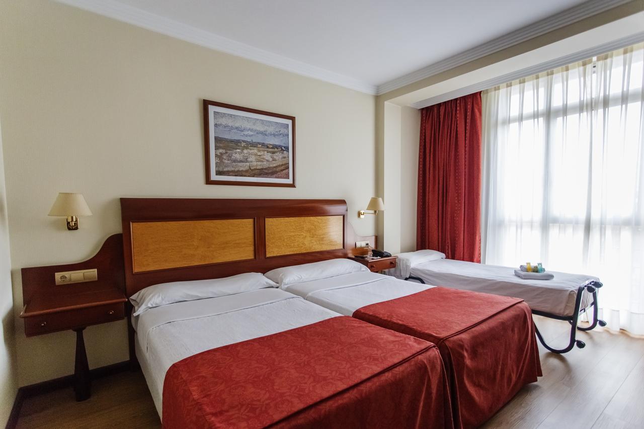Gran Hotel De Ferrol Room photo