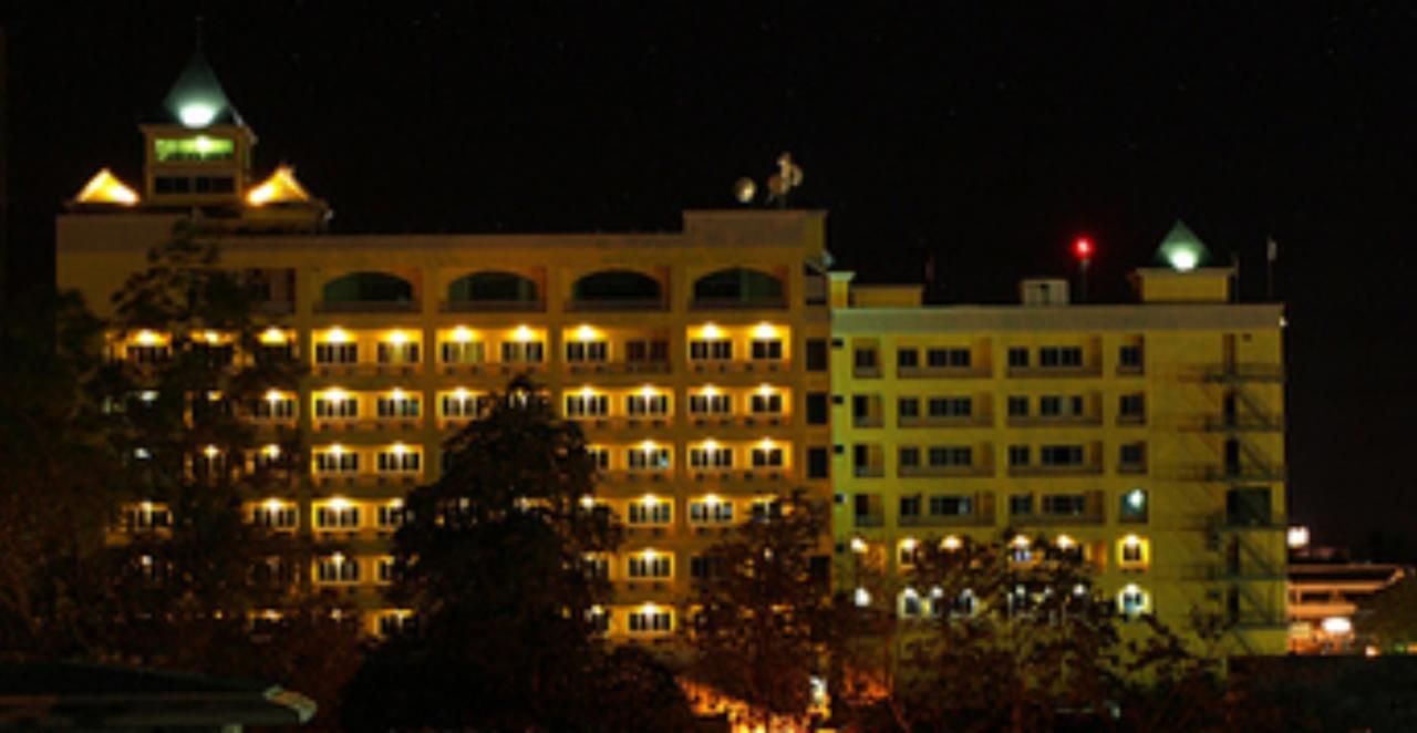 The Royal Mandaya Hotel Davao Exterior photo