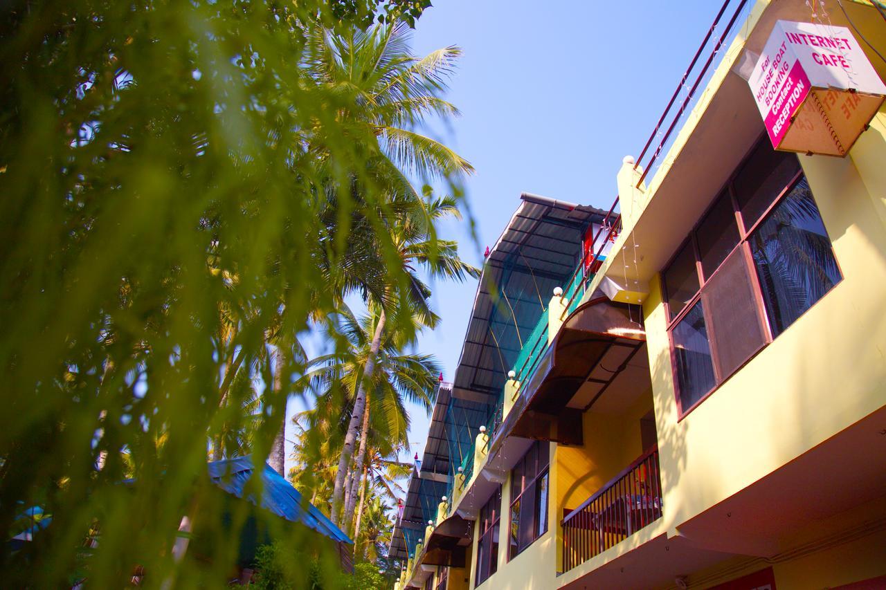 Panchavadi Ayurvedic Beach Resort Varkala Exterior photo