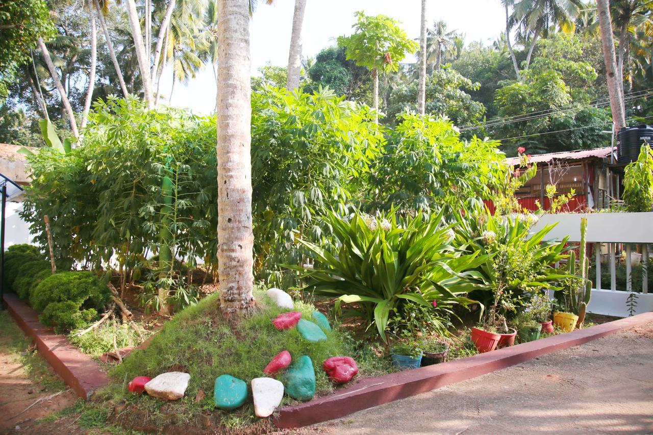 Panchavadi Ayurvedic Beach Resort Varkala Exterior photo