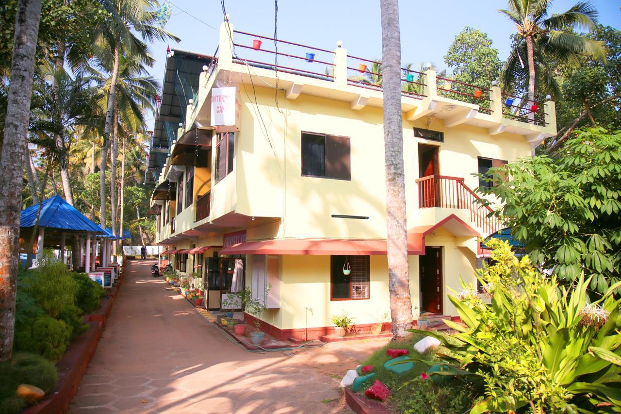 Panchavadi Ayurvedic Beach Resort Varkala Exterior photo