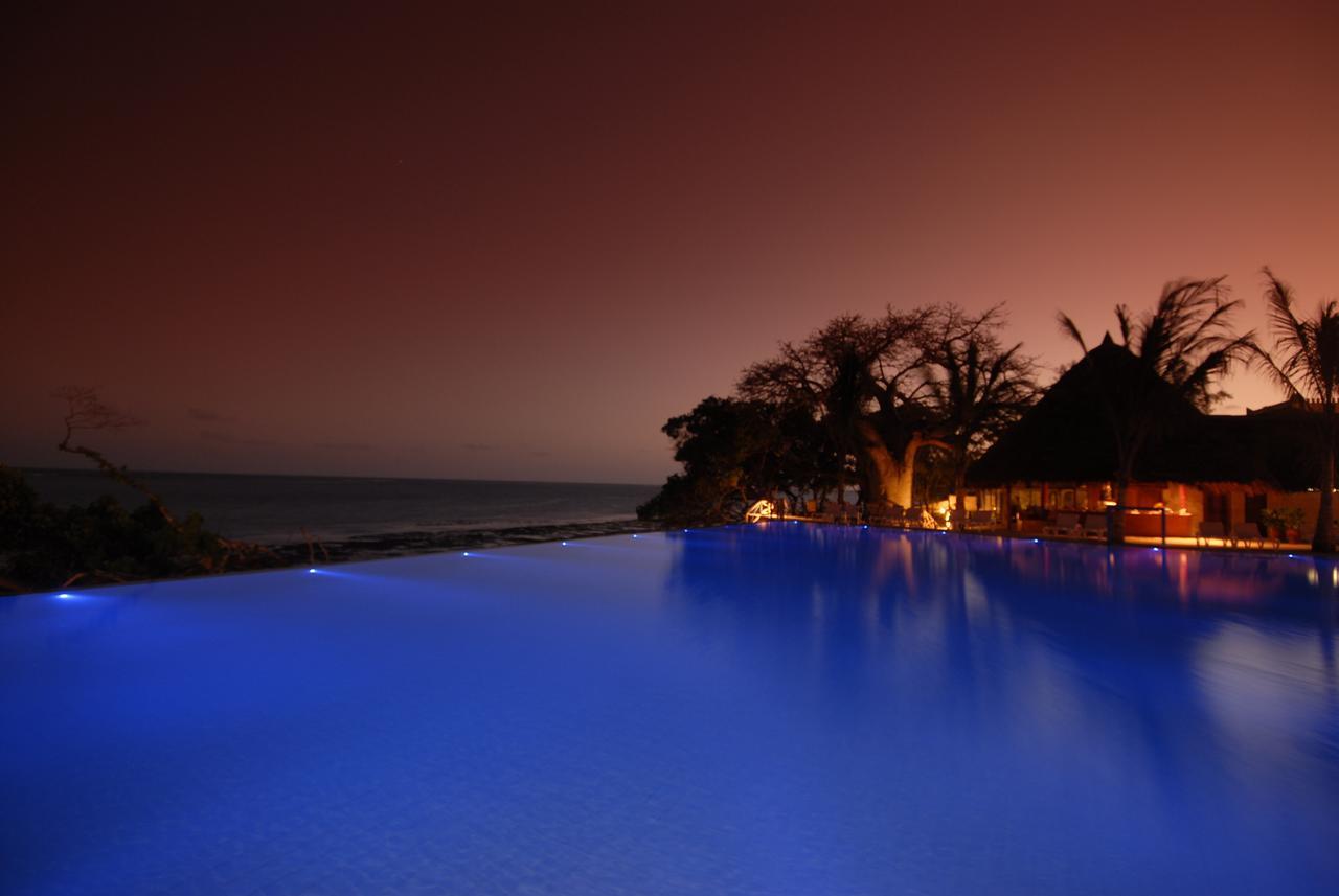 Baobab Beach Resort & Spa Diani Beach Exterior photo
