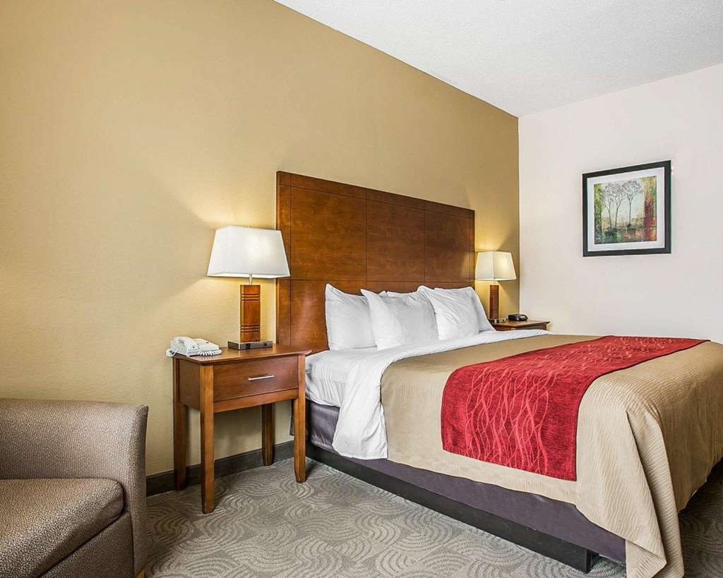 Comfort Inn & Suites Santee I-95 Room photo