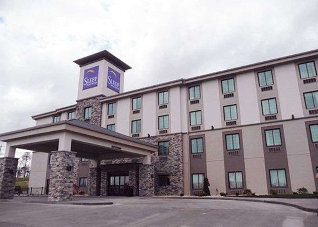 Sleep Inn & Suites Belmont - St. Clairsville Exterior photo