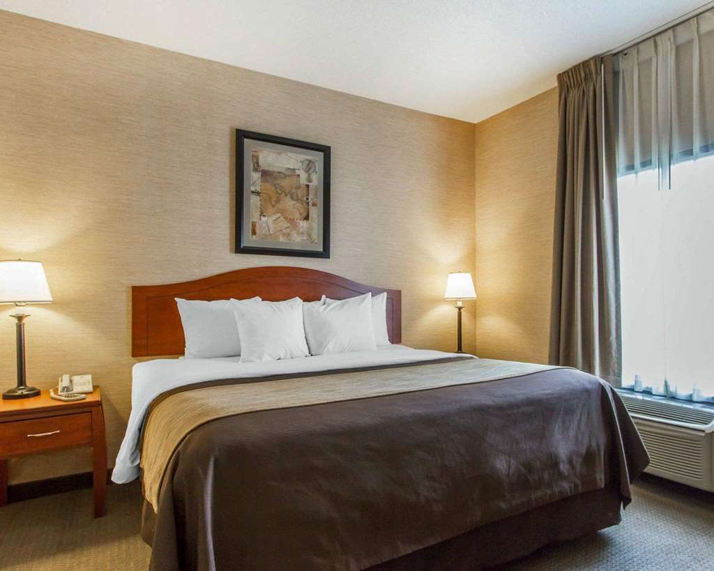 Quality Inn & Suites Benton - Draffenville Room photo