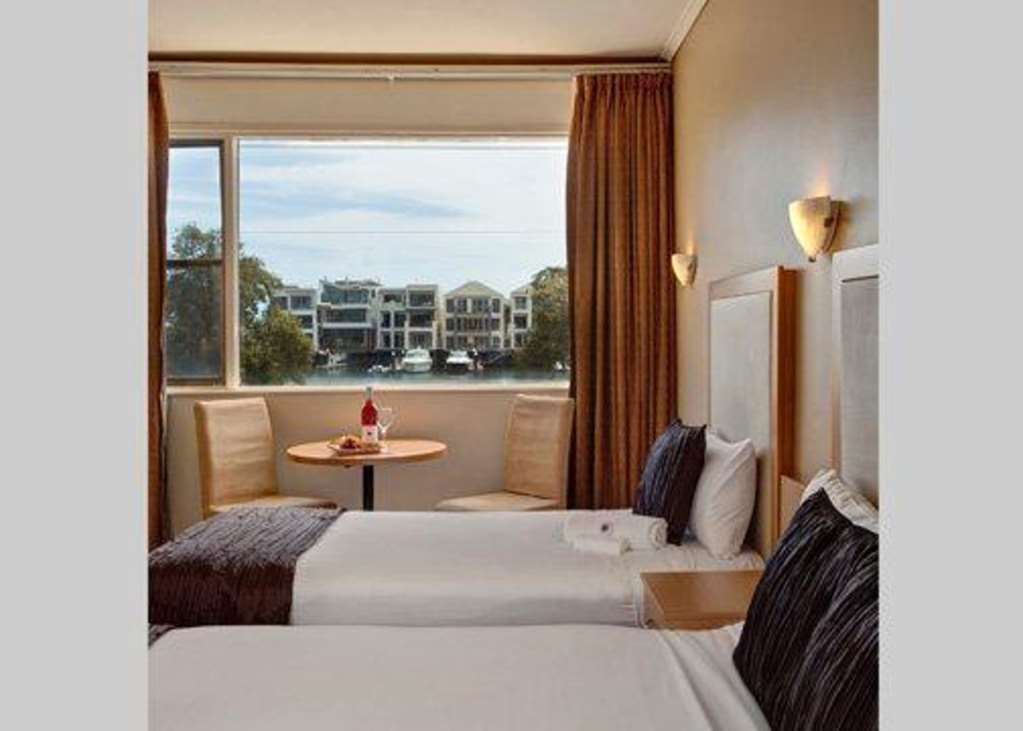 Haven Marina Motel Adelaide Room photo