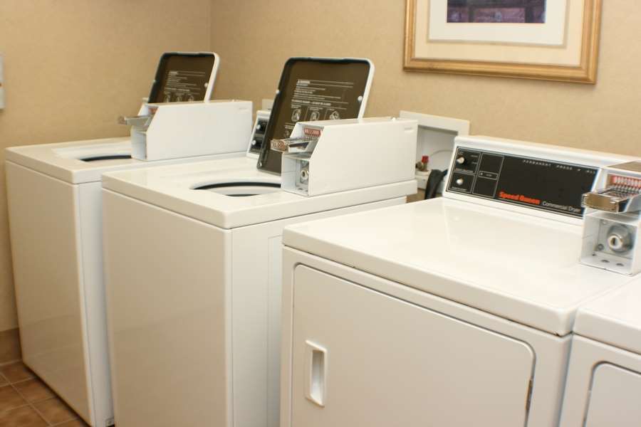 Homewood Suites By Hilton Charlotte Airport Facilities photo