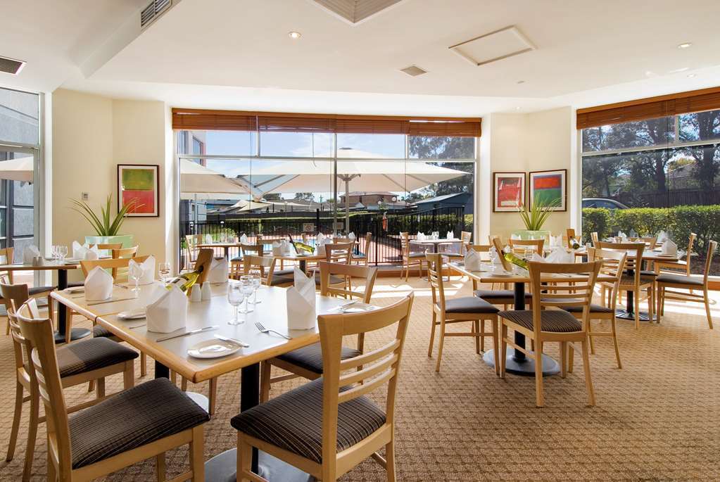 Rydges Bankstown Hotel Restaurant photo