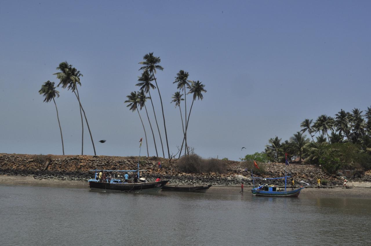 Resort Ruturaj Inn Alibag Exterior photo