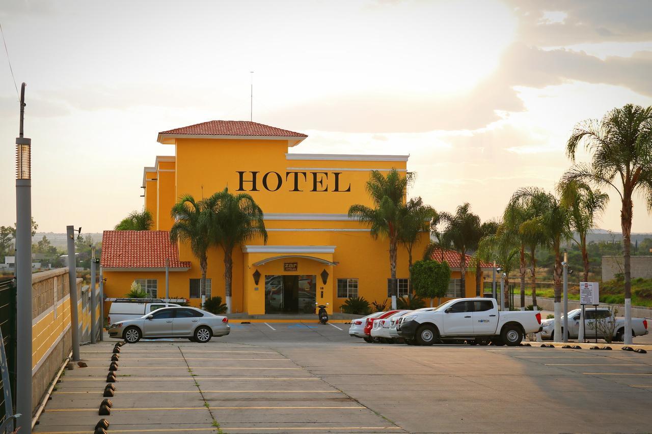 Zar Queretaro Hotel Exterior photo