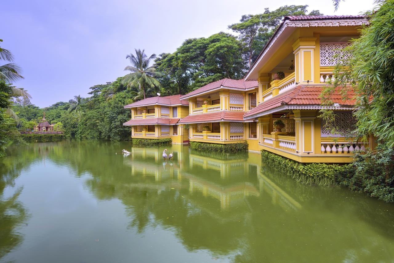 Mayfair Lagoon Bhubaneswar Exterior photo