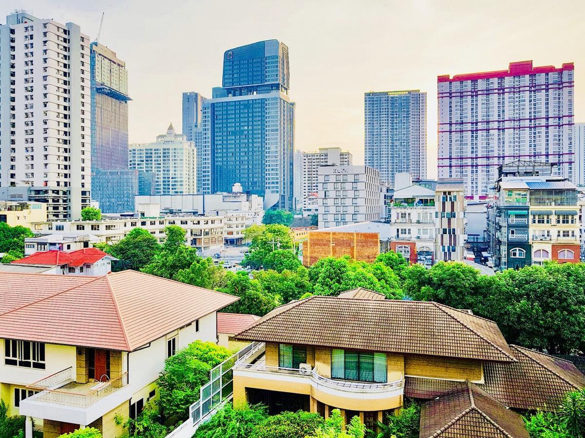 The Konnect Hotel Bangkok Exterior photo