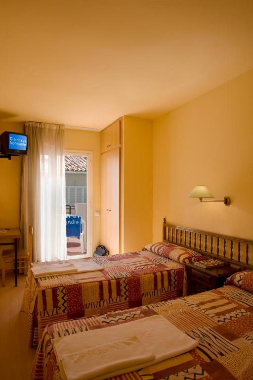 Hotel Central Normandie Sitges Room photo