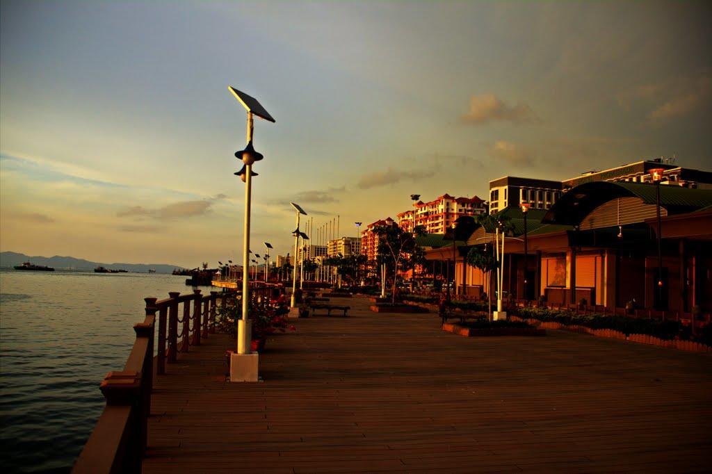 Tang Dynasty Hotel Kota Kinabalu Exterior photo