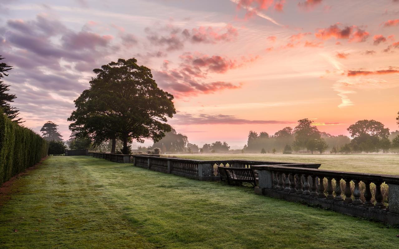 Eastwell Manor, Champneys Hotel & Spa Ashford  Exterior photo