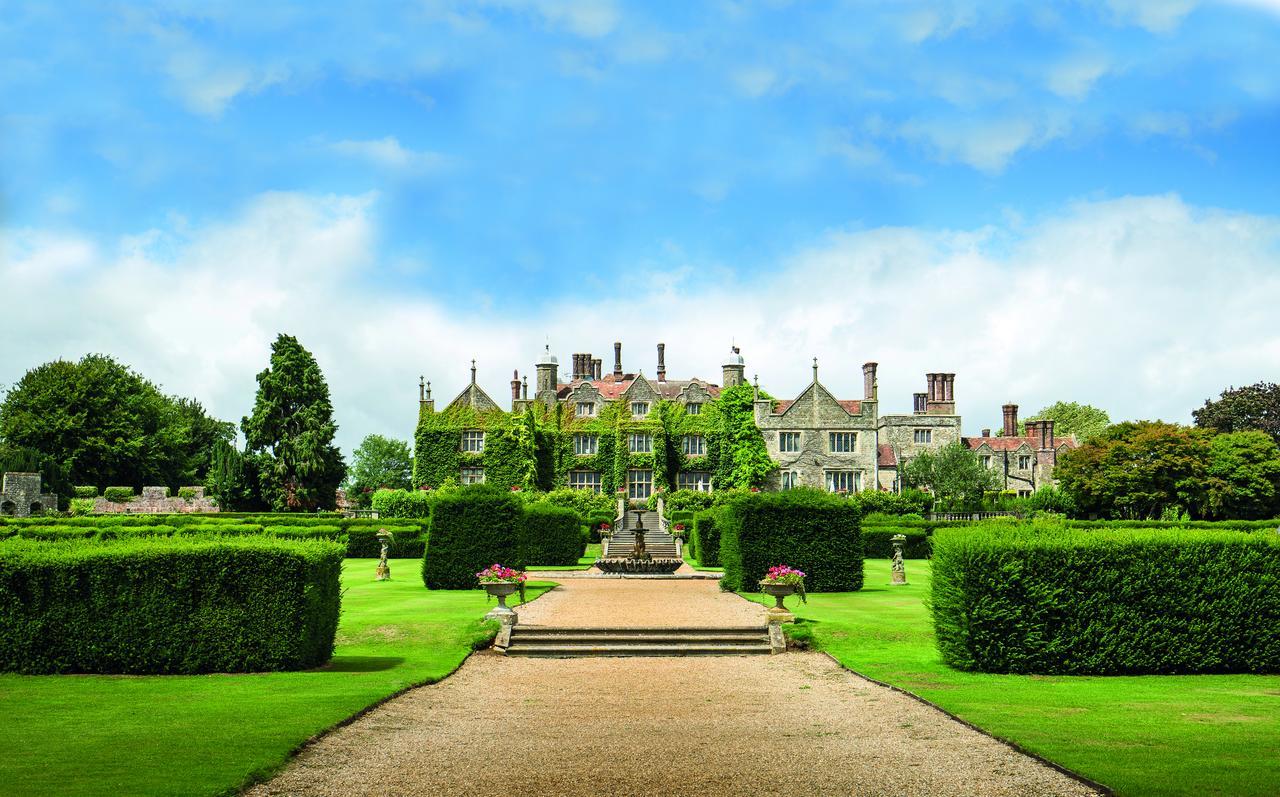 Eastwell Manor, Champneys Hotel & Spa Ashford  Exterior photo