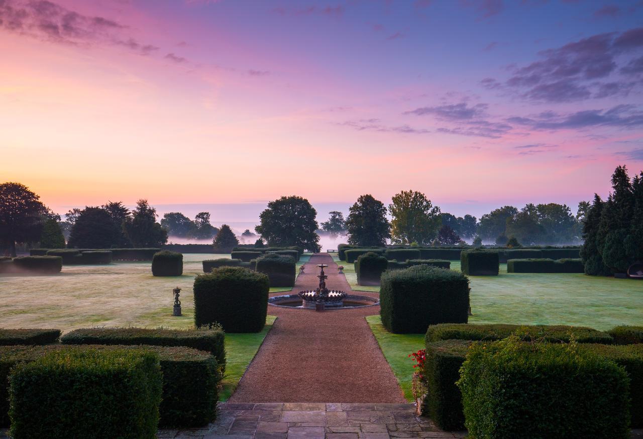 Eastwell Manor, Champneys Hotel & Spa Ashford  Exterior photo