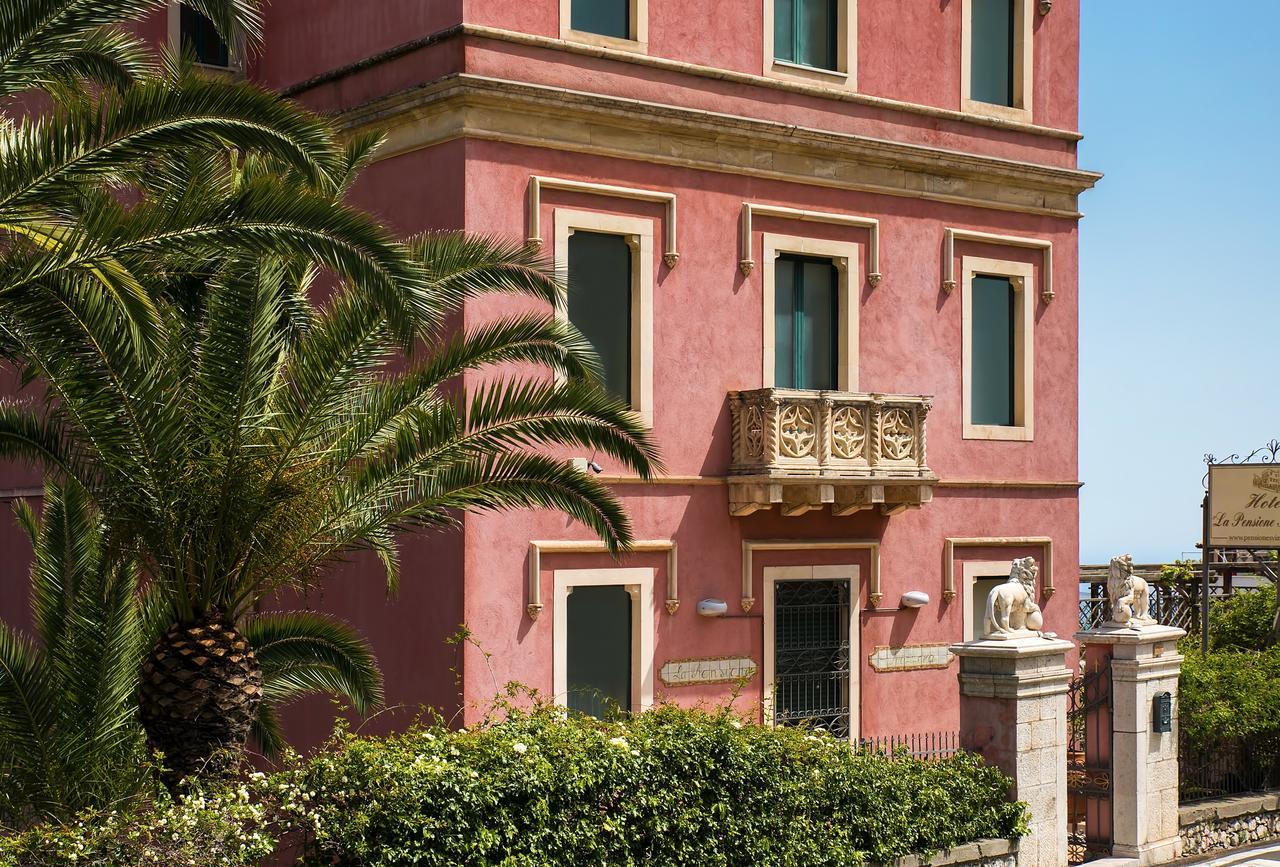 Hotel "La Pensione Svizzera" Taormina Exterior photo