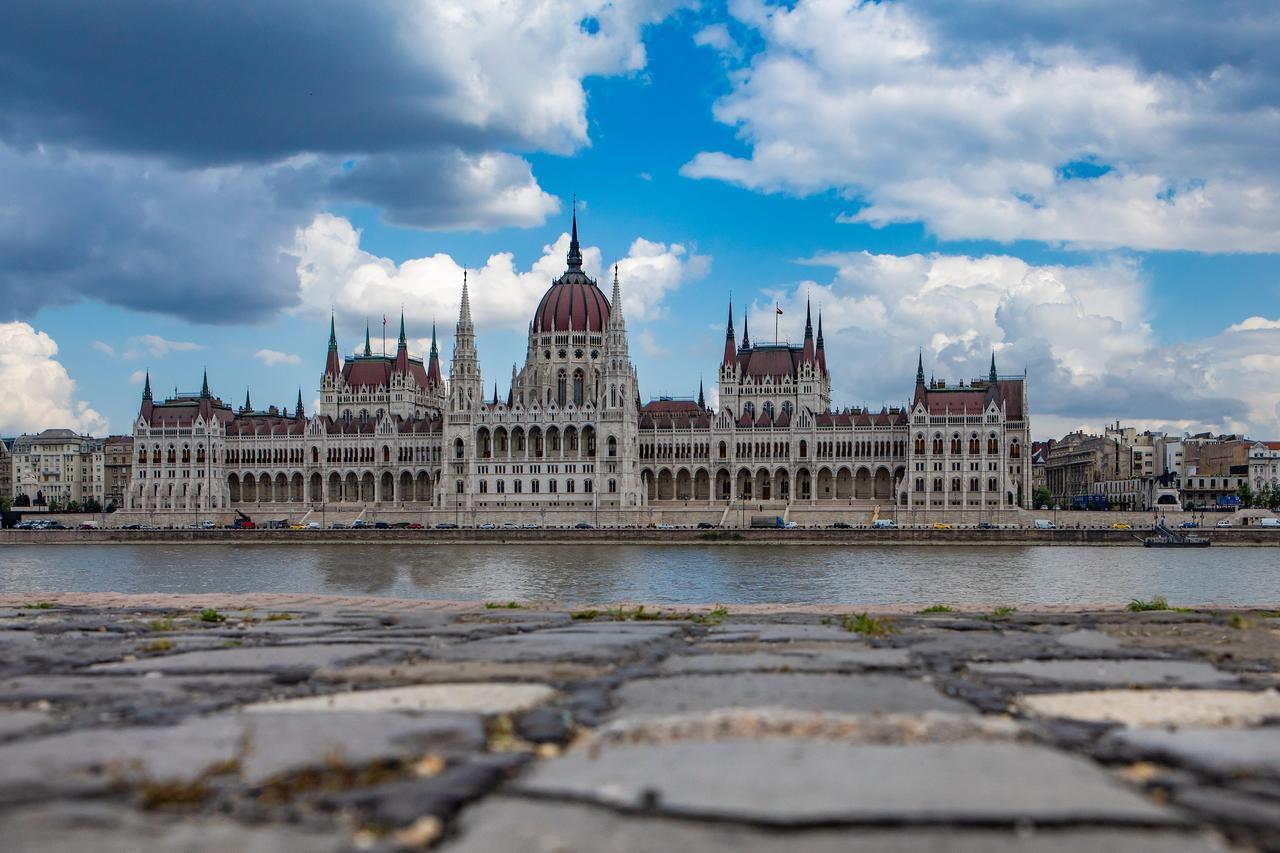 Novotel Budapest Danube Exterior photo
