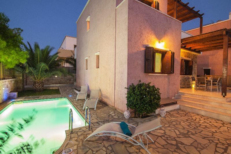 Pearls Of Crete - Holiday Residences Makry Gialos  Exterior photo