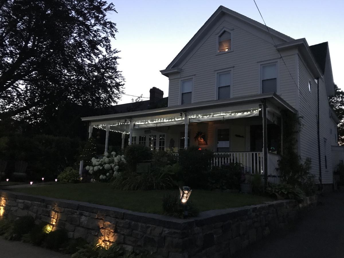 The Stirling House Waterfront Inn Greenport Exterior photo