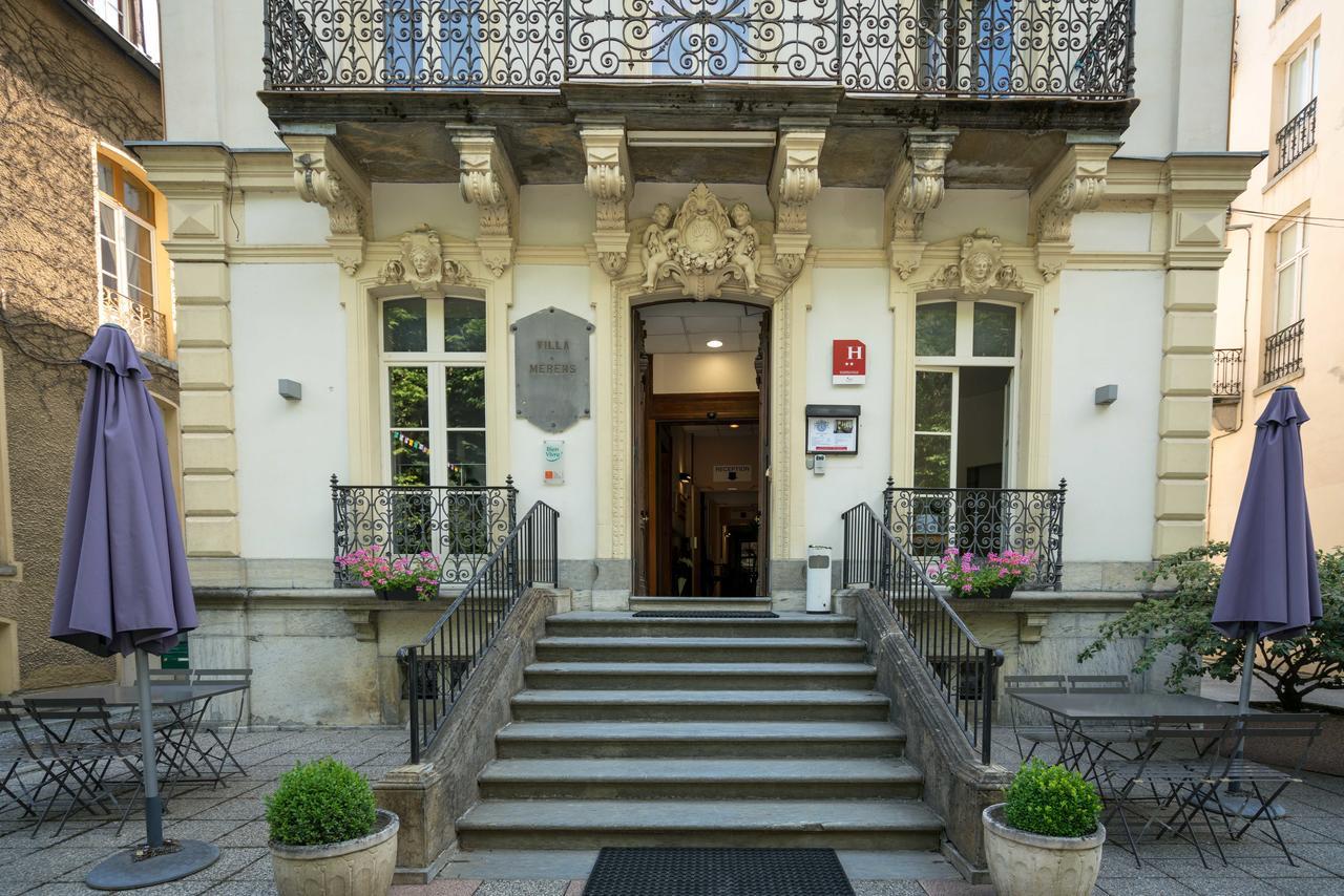 Hotel Aquitaine Bagneres-de-Luchon Exterior photo