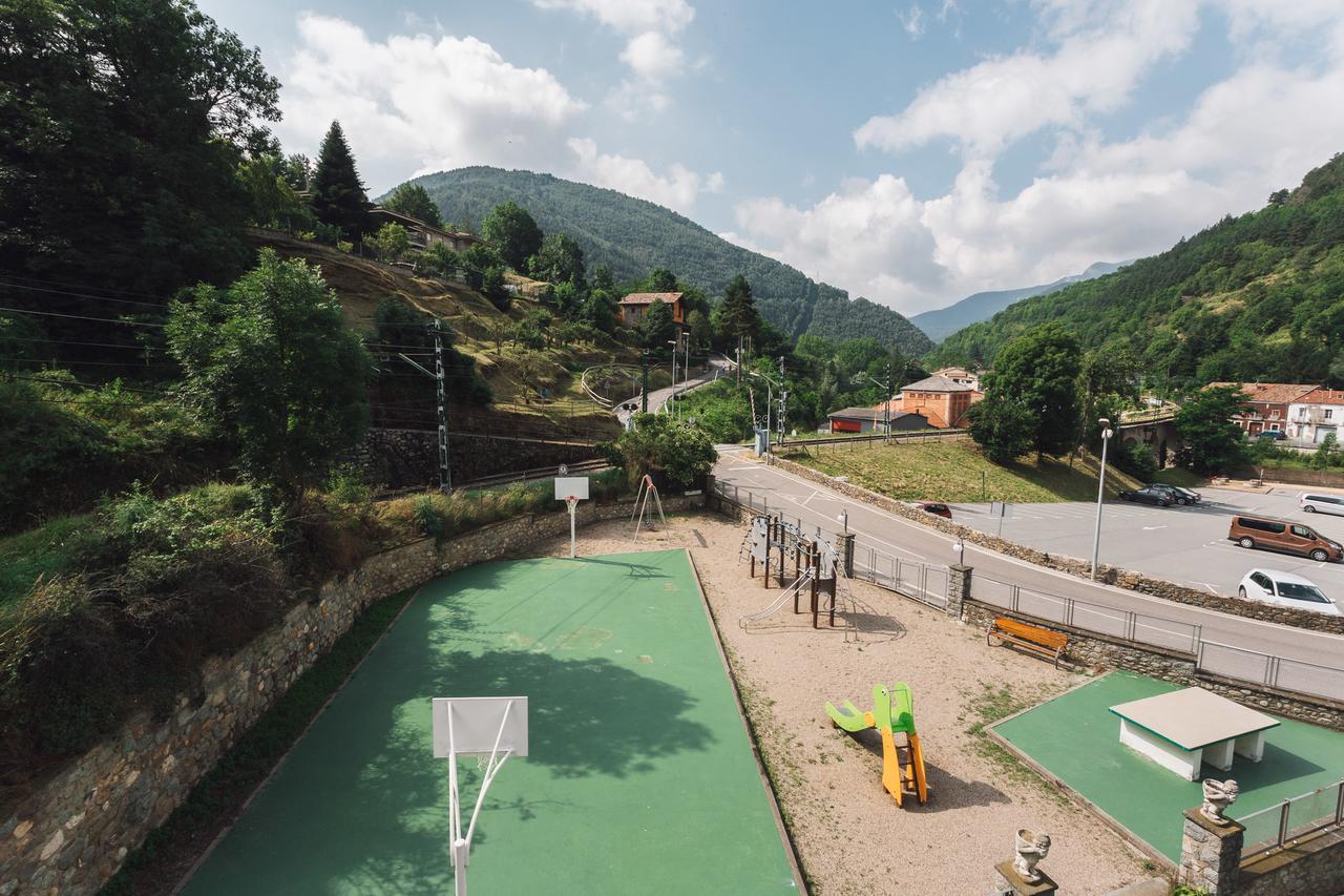 Hotel Catalunya Park Ribes De Freser Exterior photo