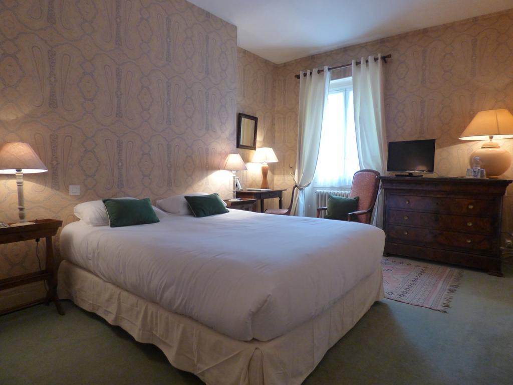 Logis Hotel La Tonnellerie Beaugency Room photo