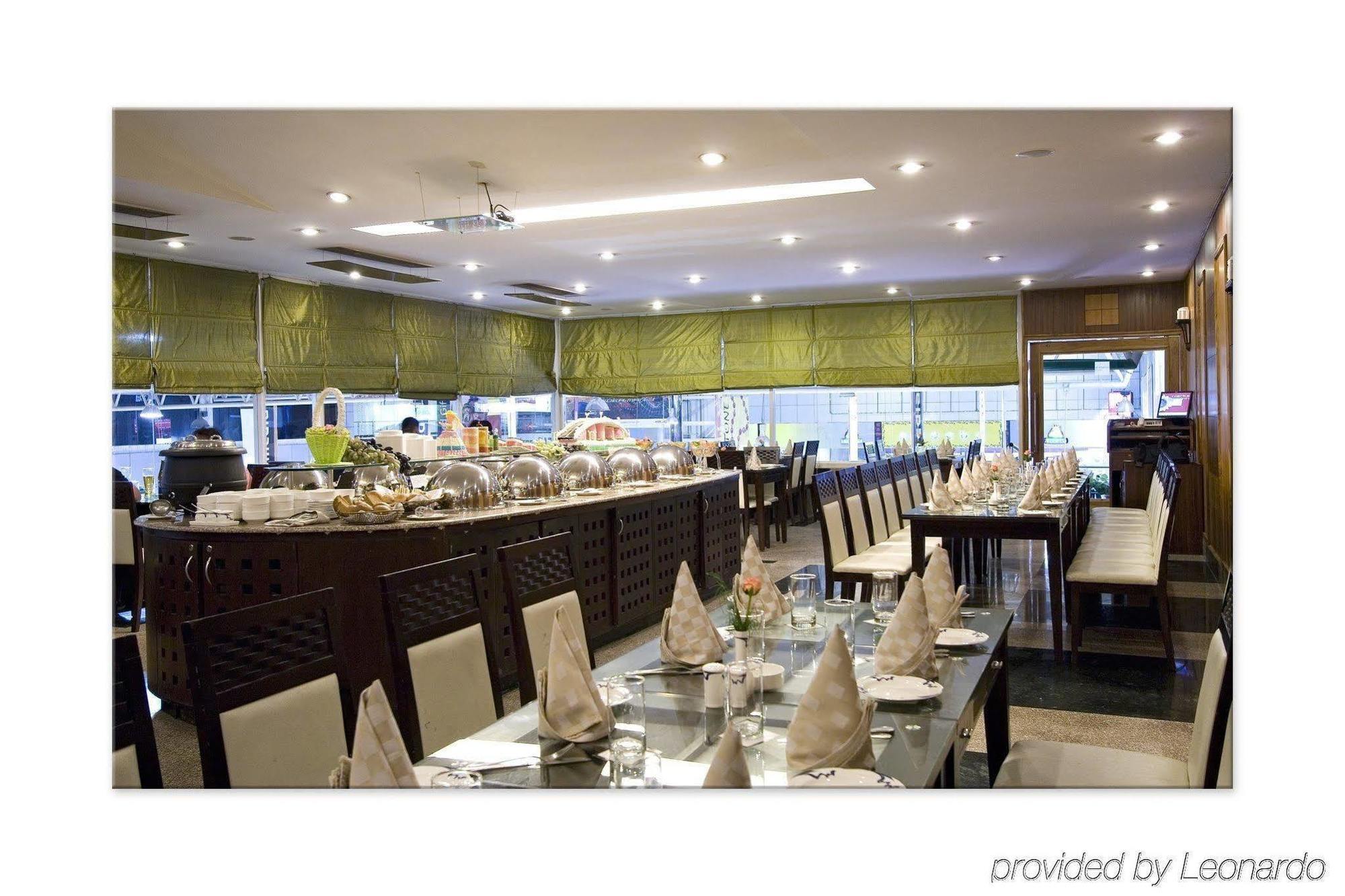 Clarks Inn, Pacific Mall Ghaziabad Restaurant photo