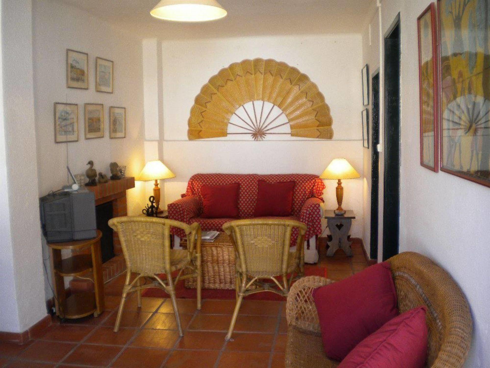 Quinta Do Casalinho Guest House Almeirim Exterior photo