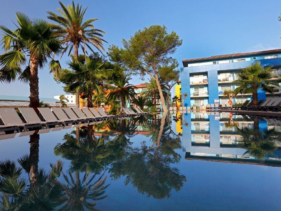 Occidental Menorca (Adults Only) Hotel Punta Prima  Exterior photo