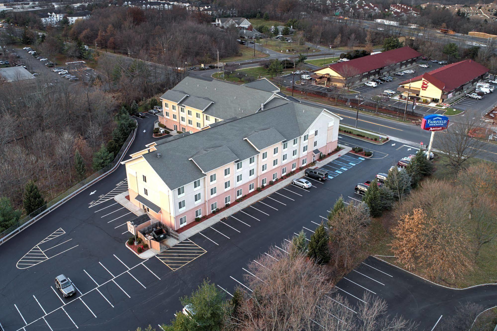 Fairfield Inn & Suites By Marriott Edison - South Plainfield Exterior photo