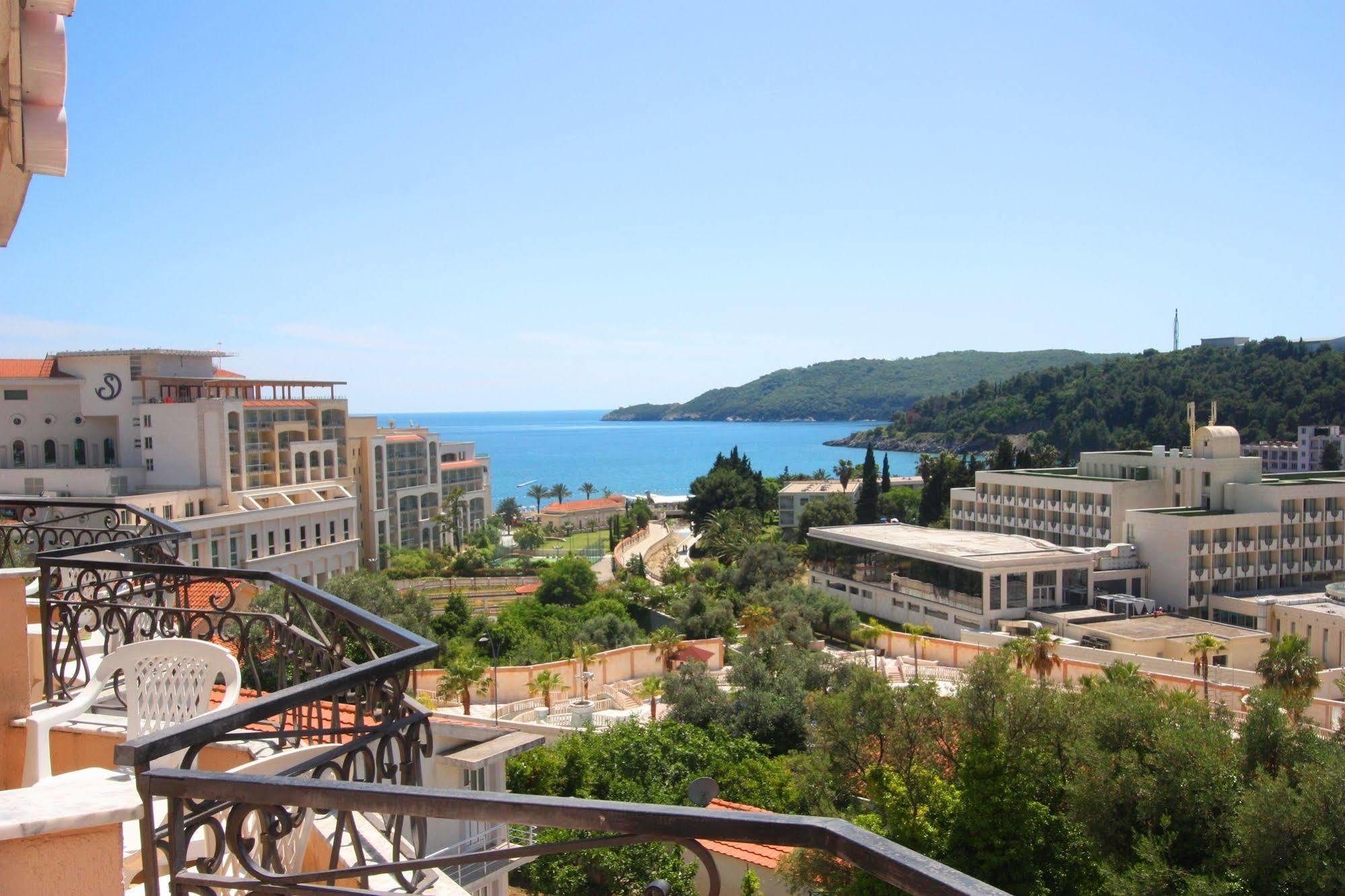 Hotel Magnolija Budva Exterior photo