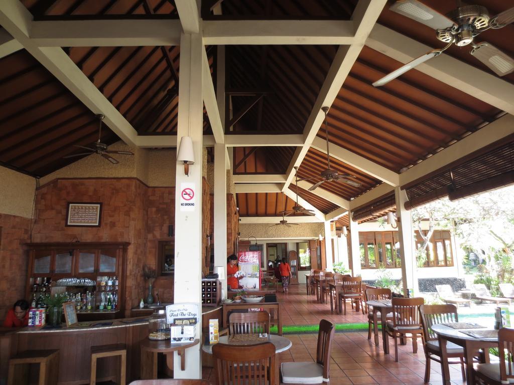 Besakih Beach Hotel Sanur  Exterior photo