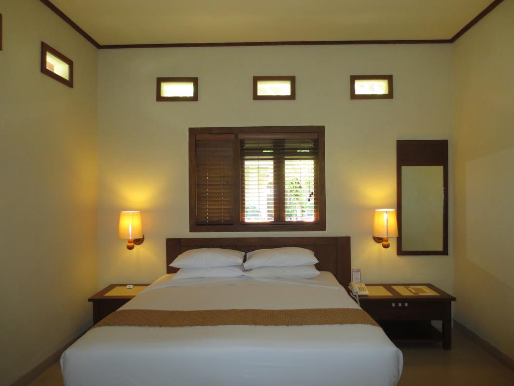 Besakih Beach Hotel Sanur  Room photo