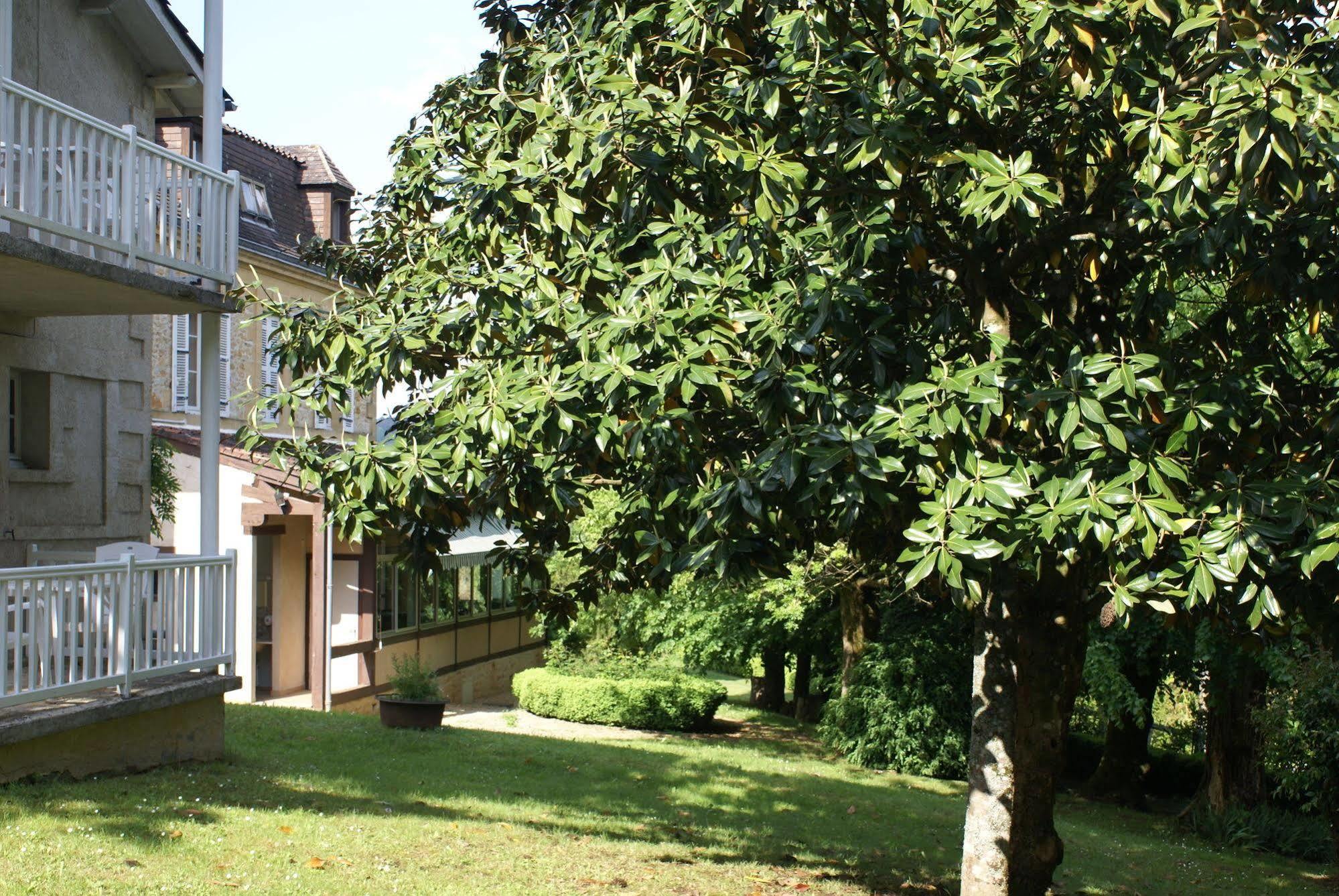 Hotel Restaurant La Verperie Sarlat-la-Caneda Exterior photo