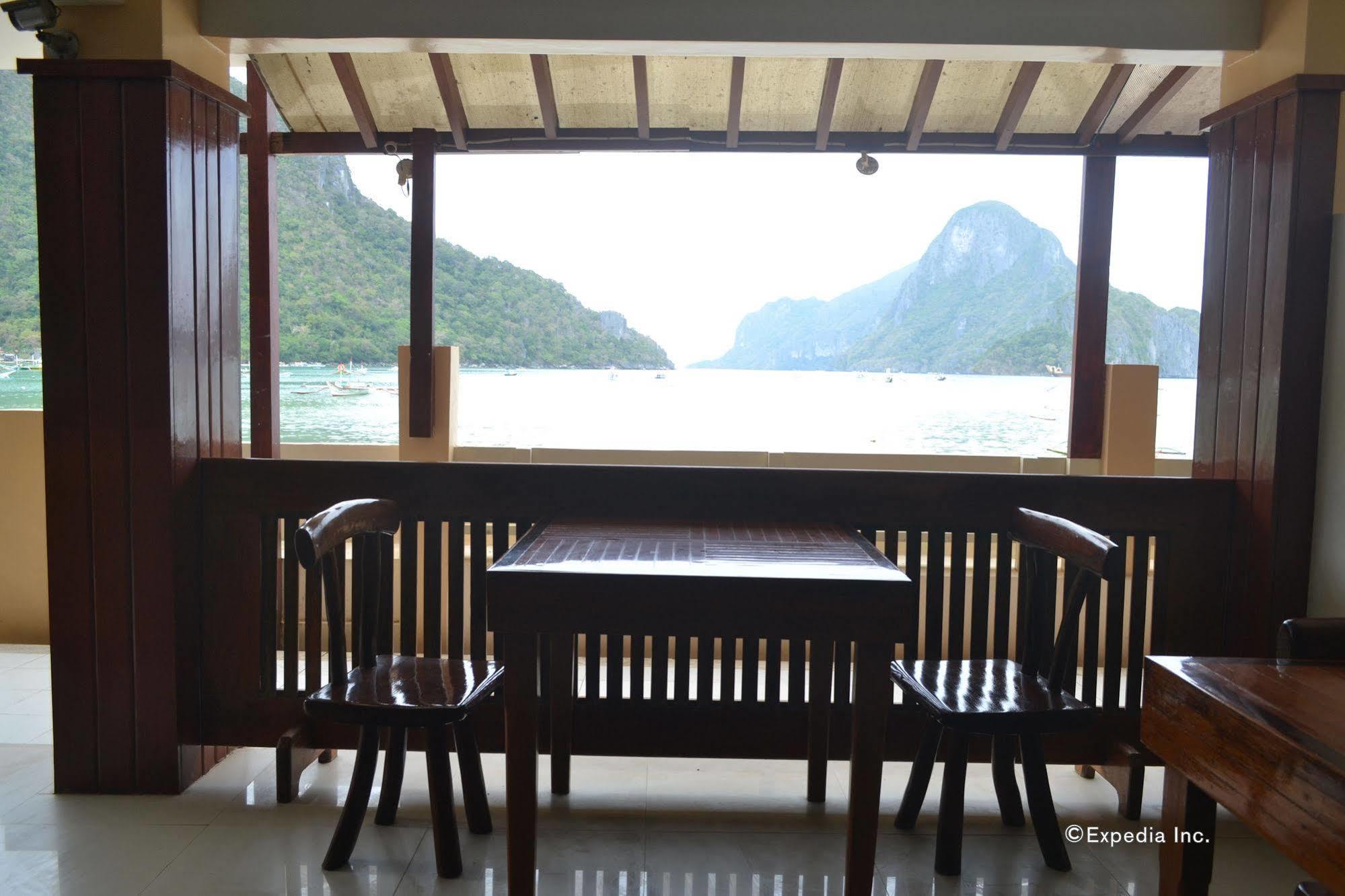 El Nido Beach Hotel Exterior photo