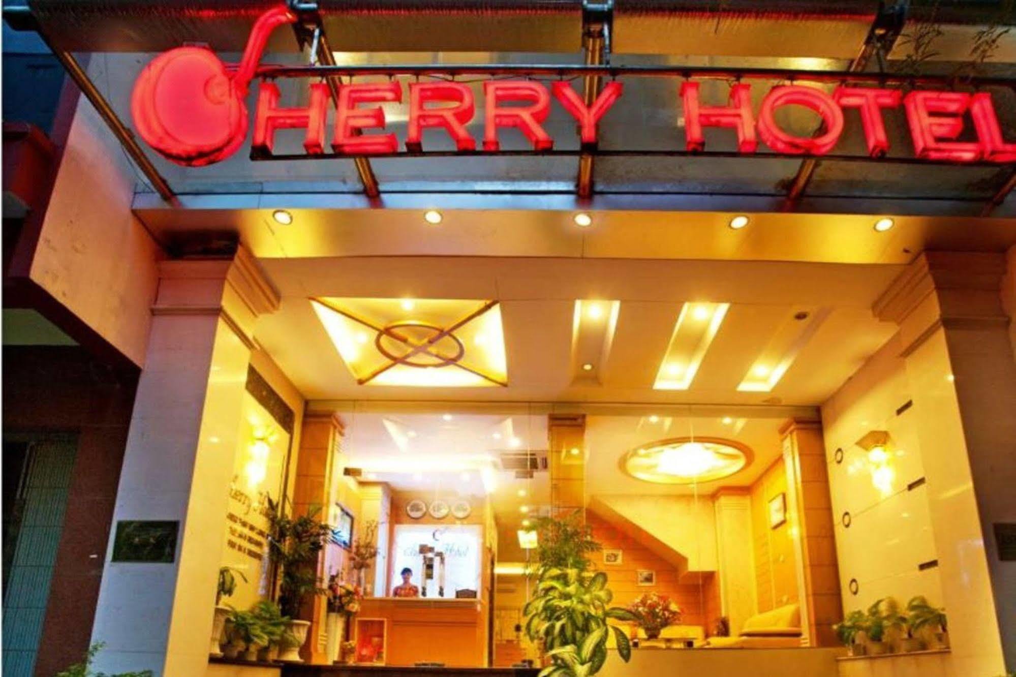 Cherry Central Hotel- Near Opera House Ho Chi Minh City Exterior photo