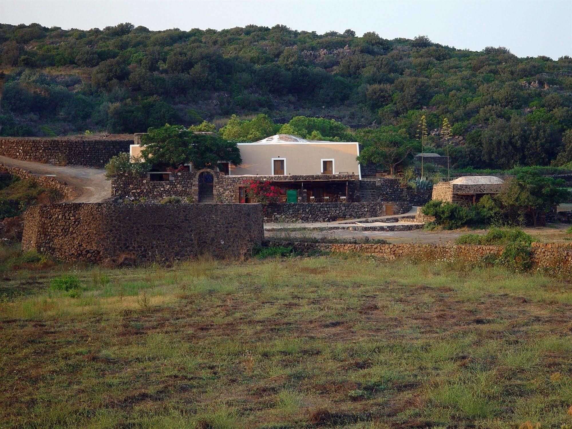 Santa Teresa Resort Pantelleria Island Exterior photo