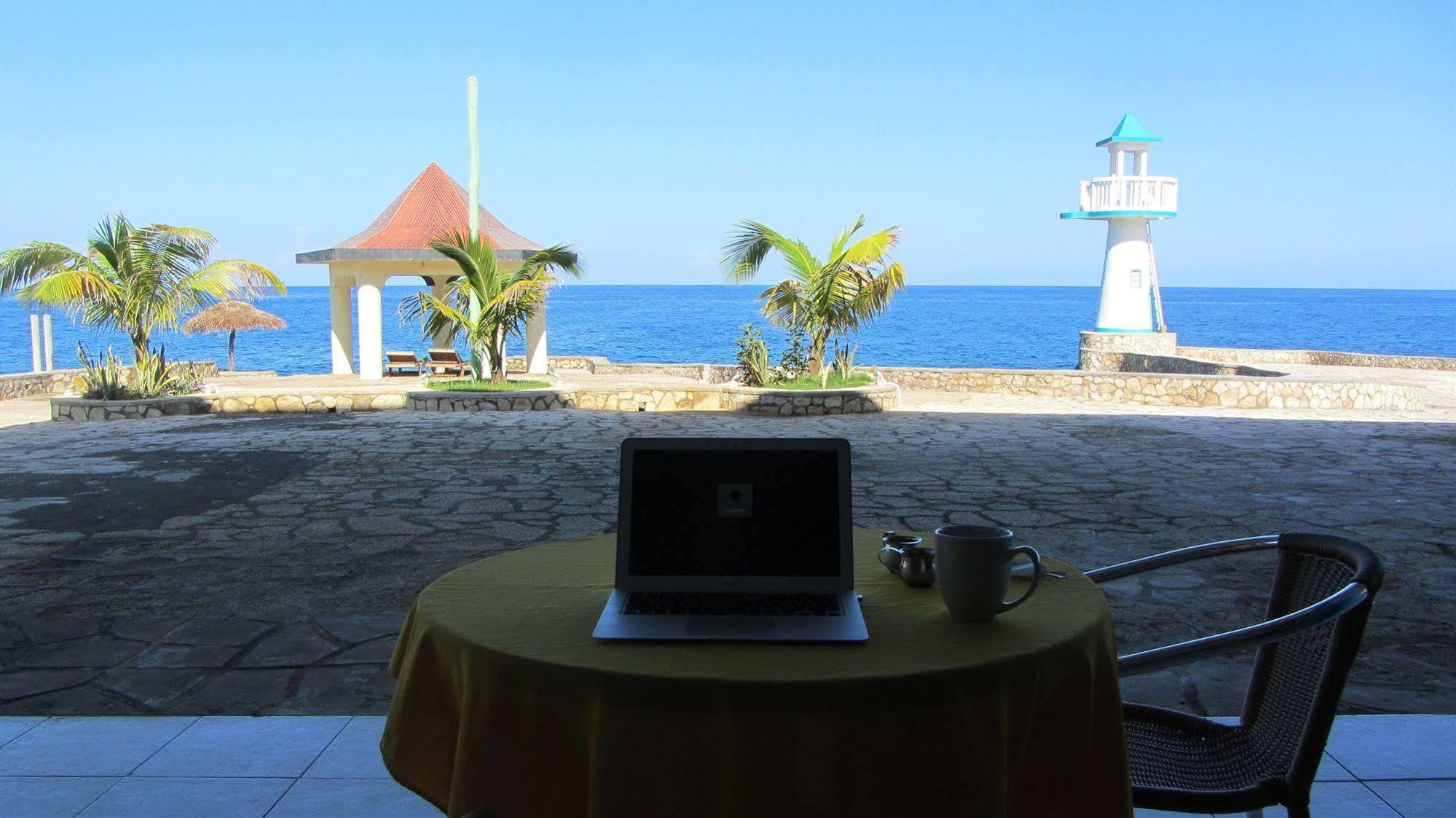 Negril Escape Resort And Spa Hotel Exterior photo