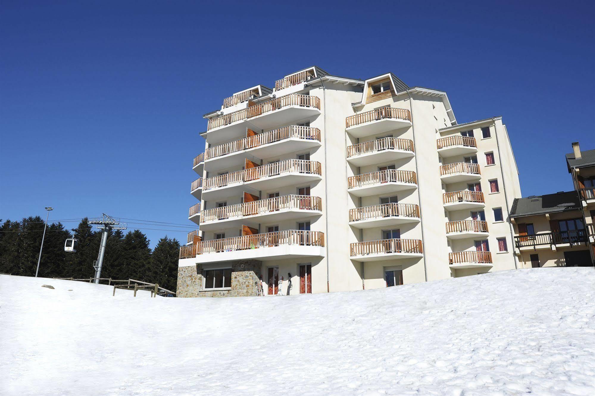 Residence Nemea Les Balcons D'Ax Ax-les-Thermes Exterior photo