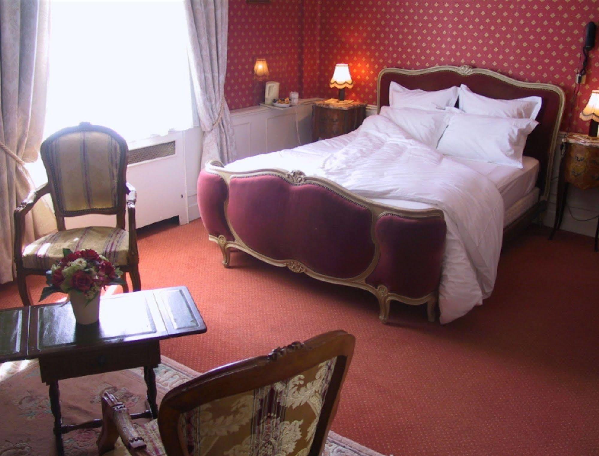 Hotel Meurice Calais Exterior photo
