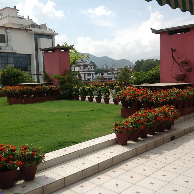 Hotel Mountain Kathmandu Exterior photo