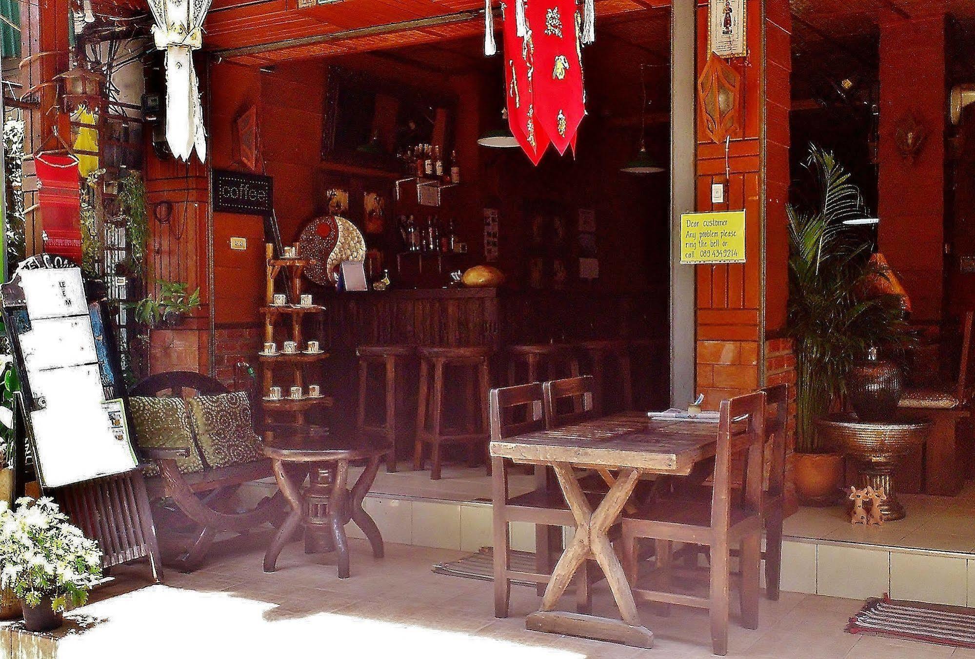 Soisabai Guesthouse Chiang Mai Exterior photo