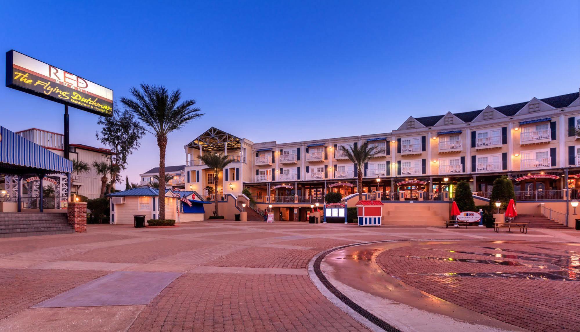 Boardwalk Inn Kemah Exterior photo