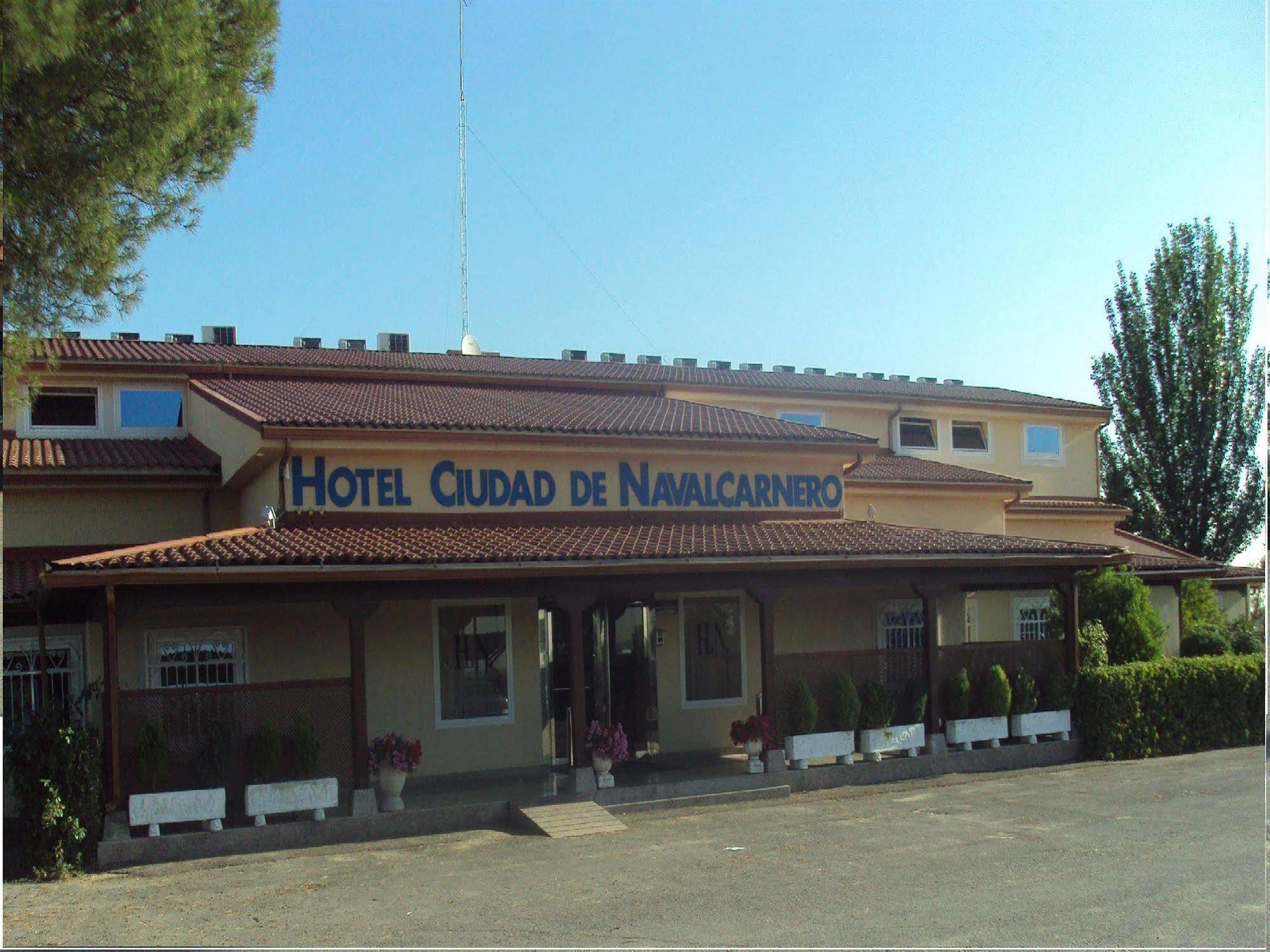 Hotel Ciudad De Navalcarnero Exterior photo