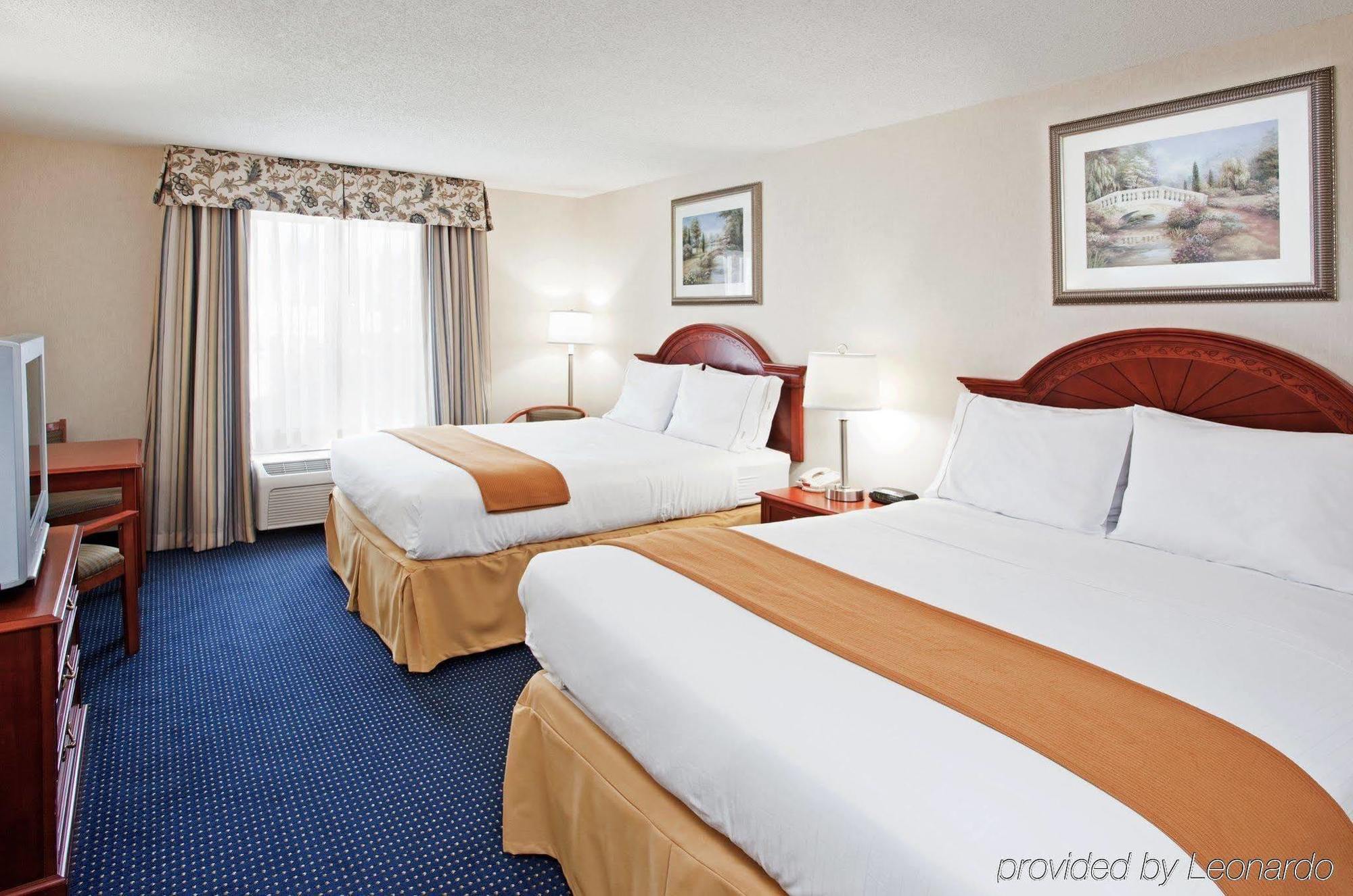 Holiday Inn Express Hotel & Suites Cleveland-Richfield, An Ihg Hotel Brecksville Room photo