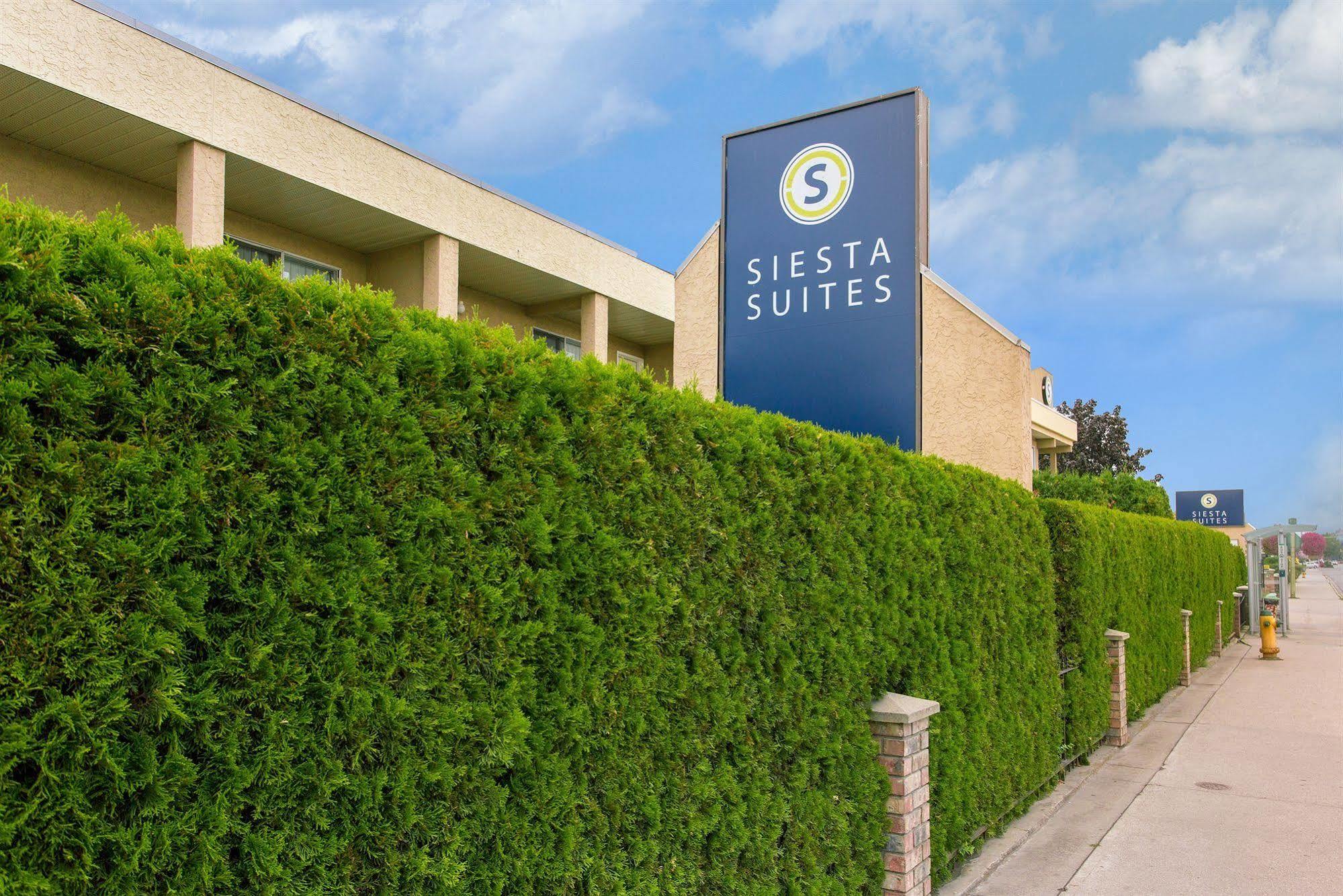 Siesta Suites Kelowna Exterior photo