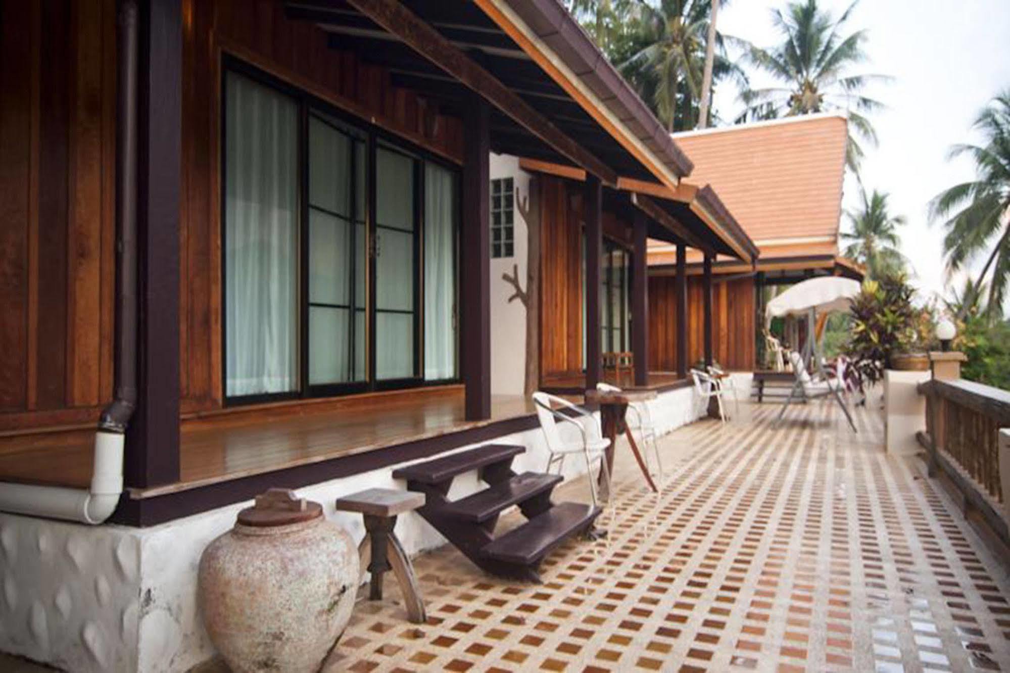 Bhuvarin Resort Koh Chang Exterior photo
